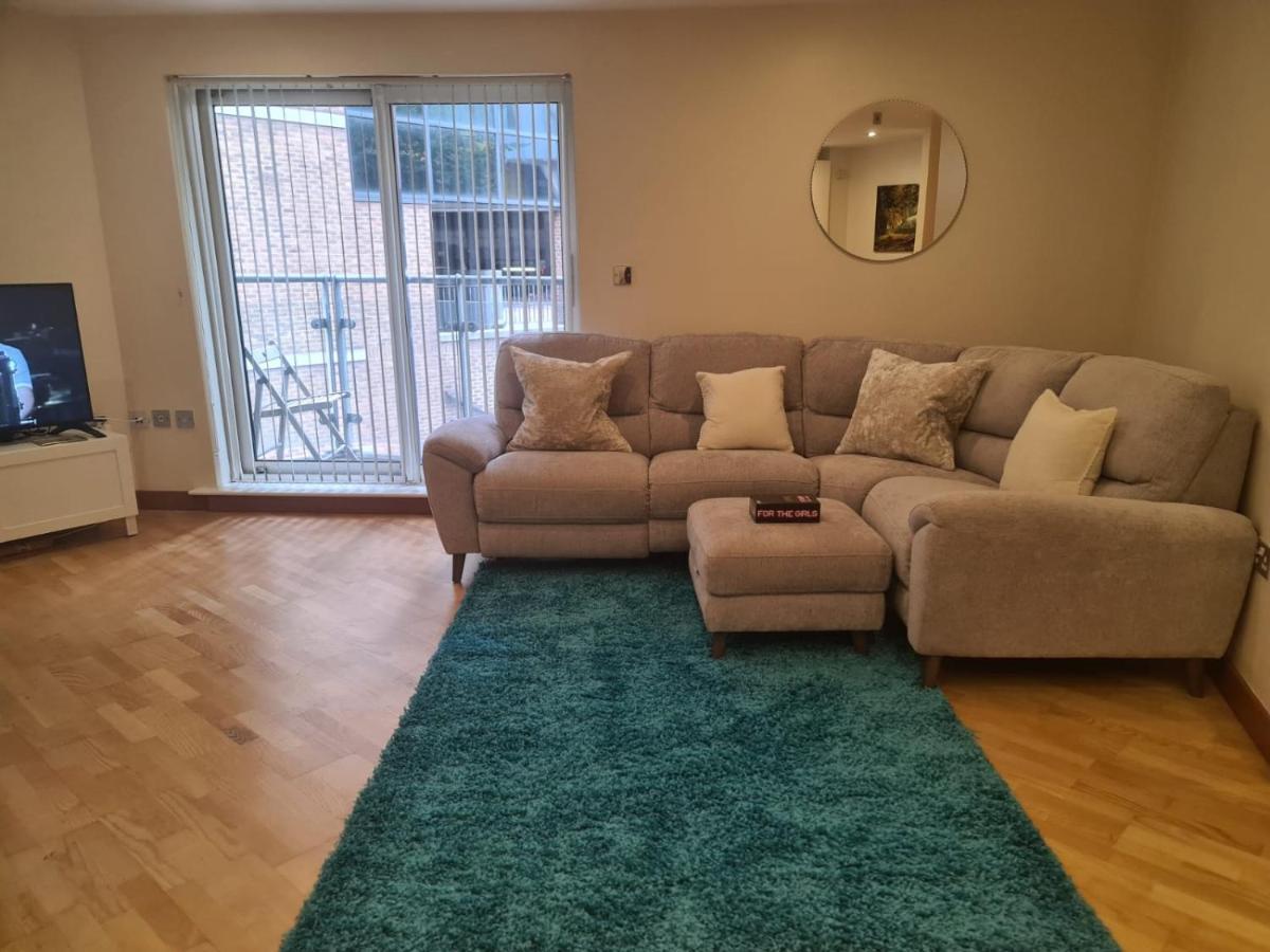 Red Naxela Canary Wharf Apartments Londyn Zewnętrze zdjęcie